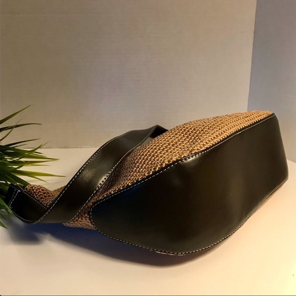 NWOT The Sak Crochet & Leather Shoulder Bag Purse - Picture 6 of 12